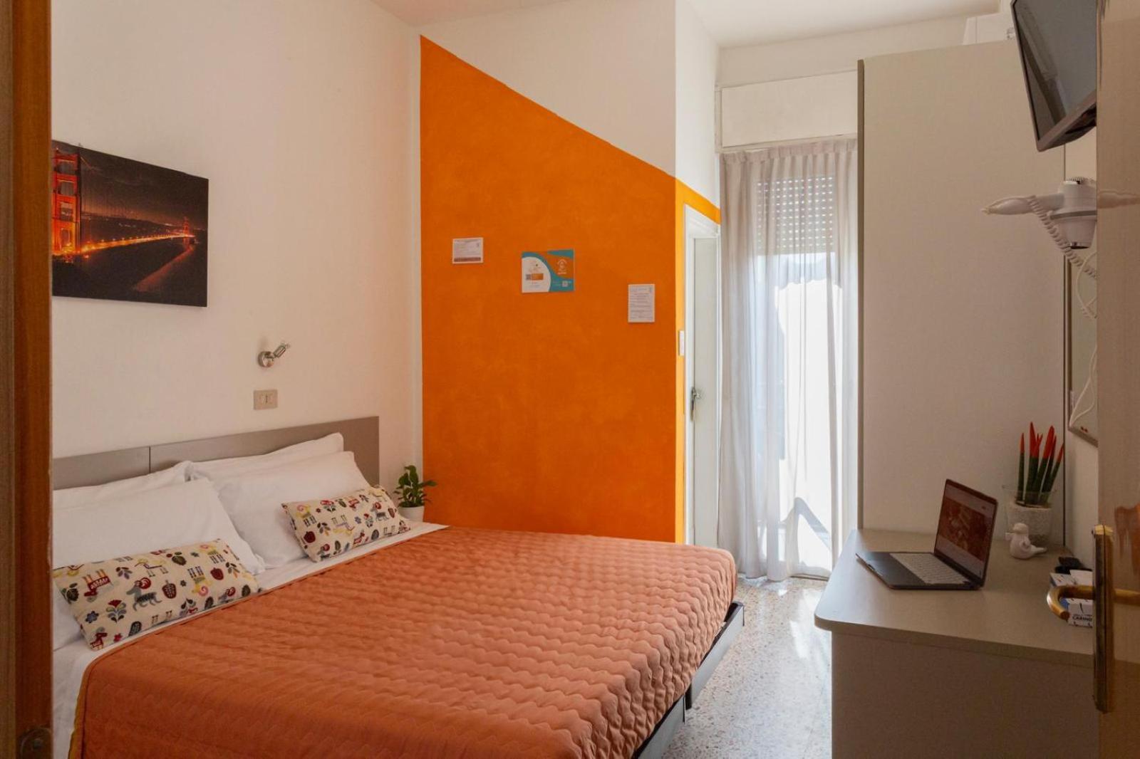 Hotel A Casa Nostra Rimini Exterior foto